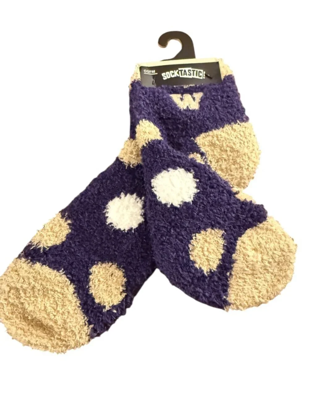 NEW UW University of Washington Cozy Fuzzy Socks, Huskies Purple